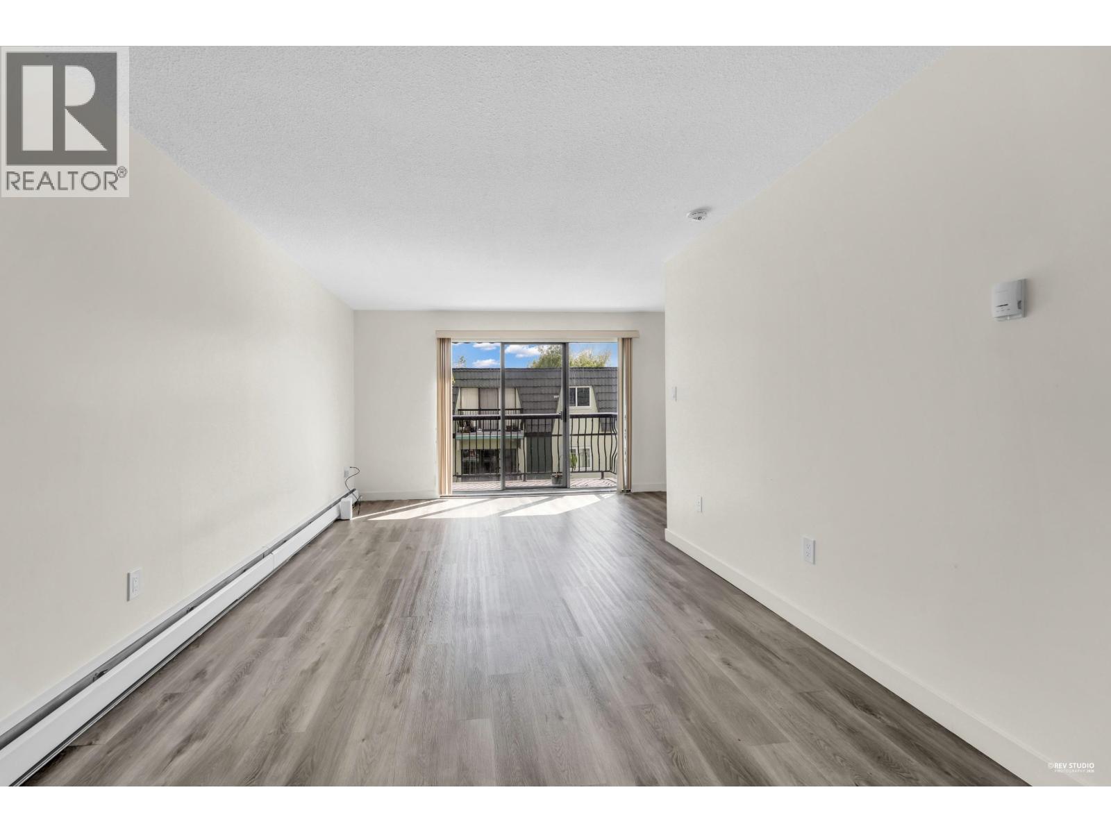 349 8111 Ryan Road Property Photo 13