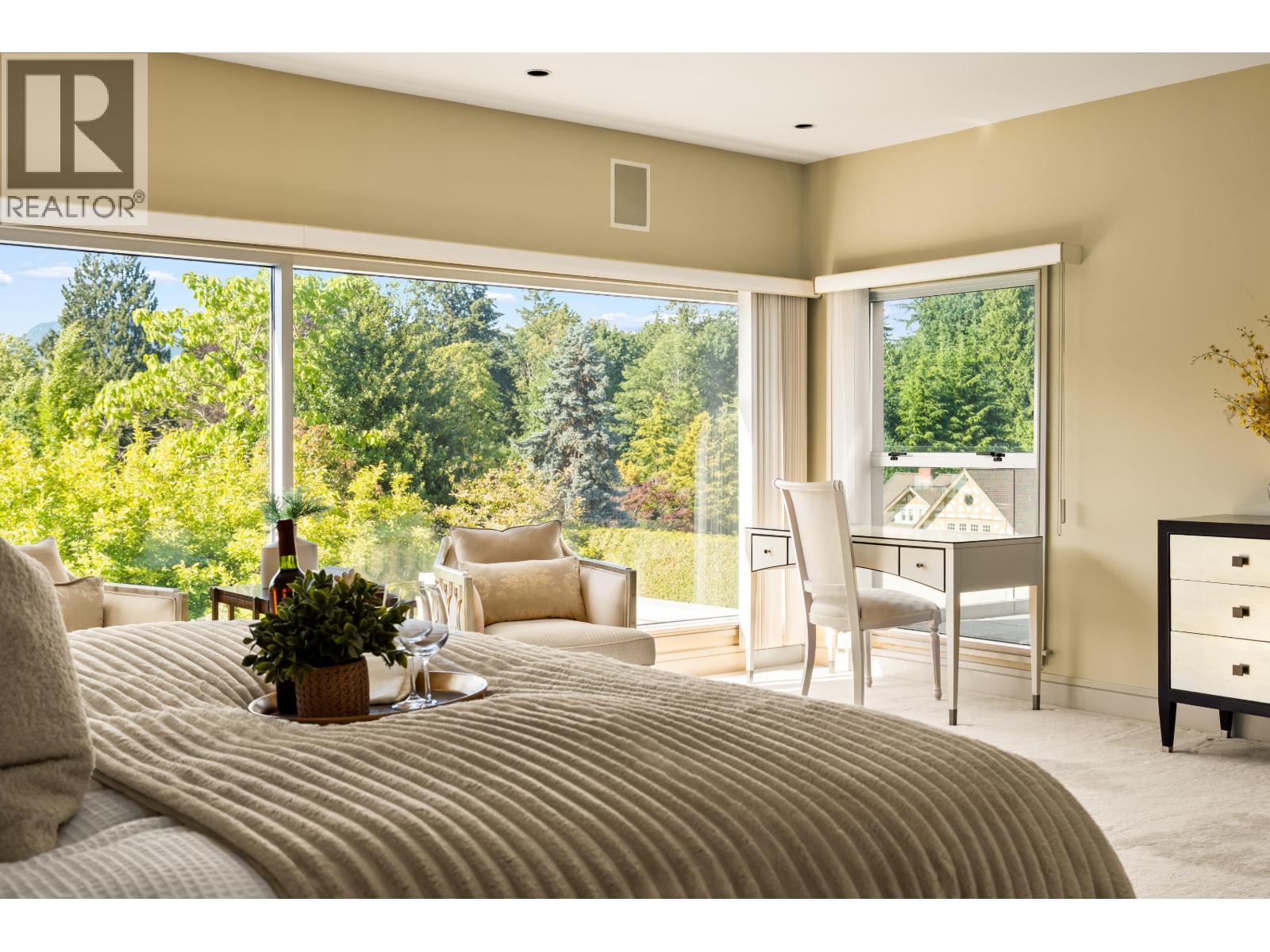 1575 Acadia Road Property Photo 18