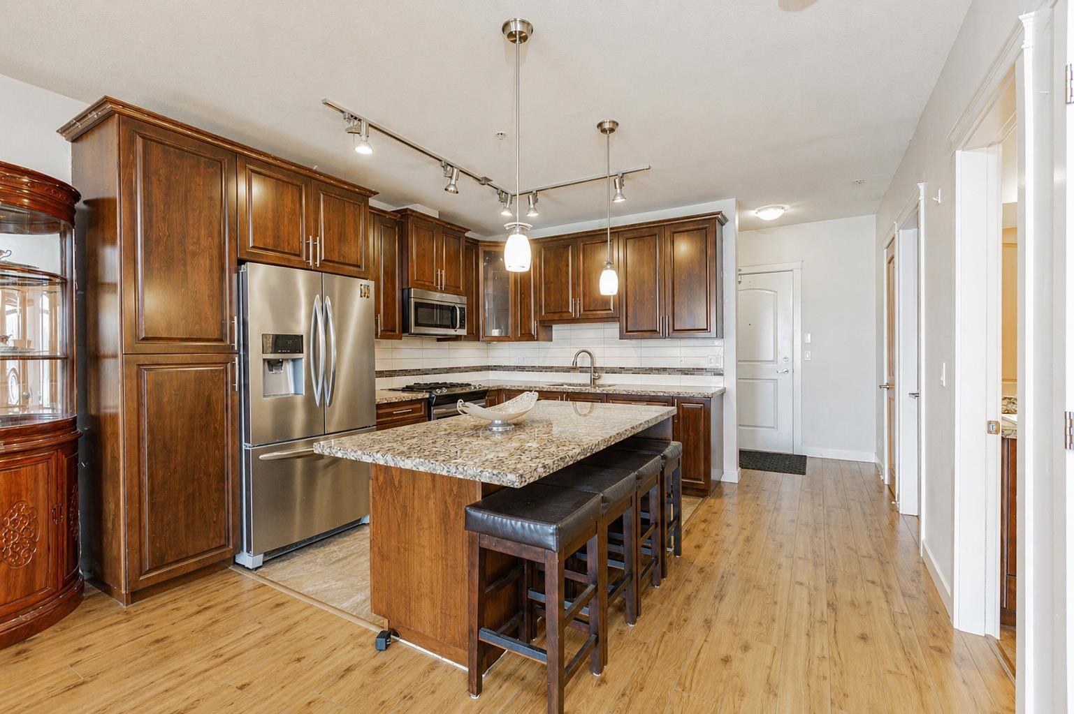 405 8067 207 Street Property Photo 2