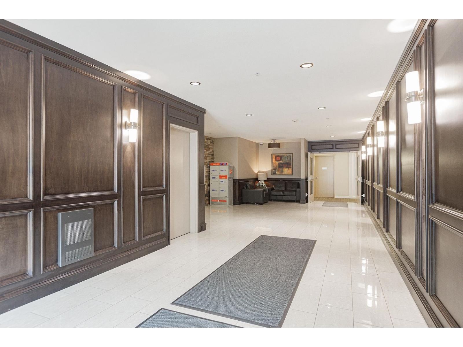 405 8067 207 Street Property Photo 16