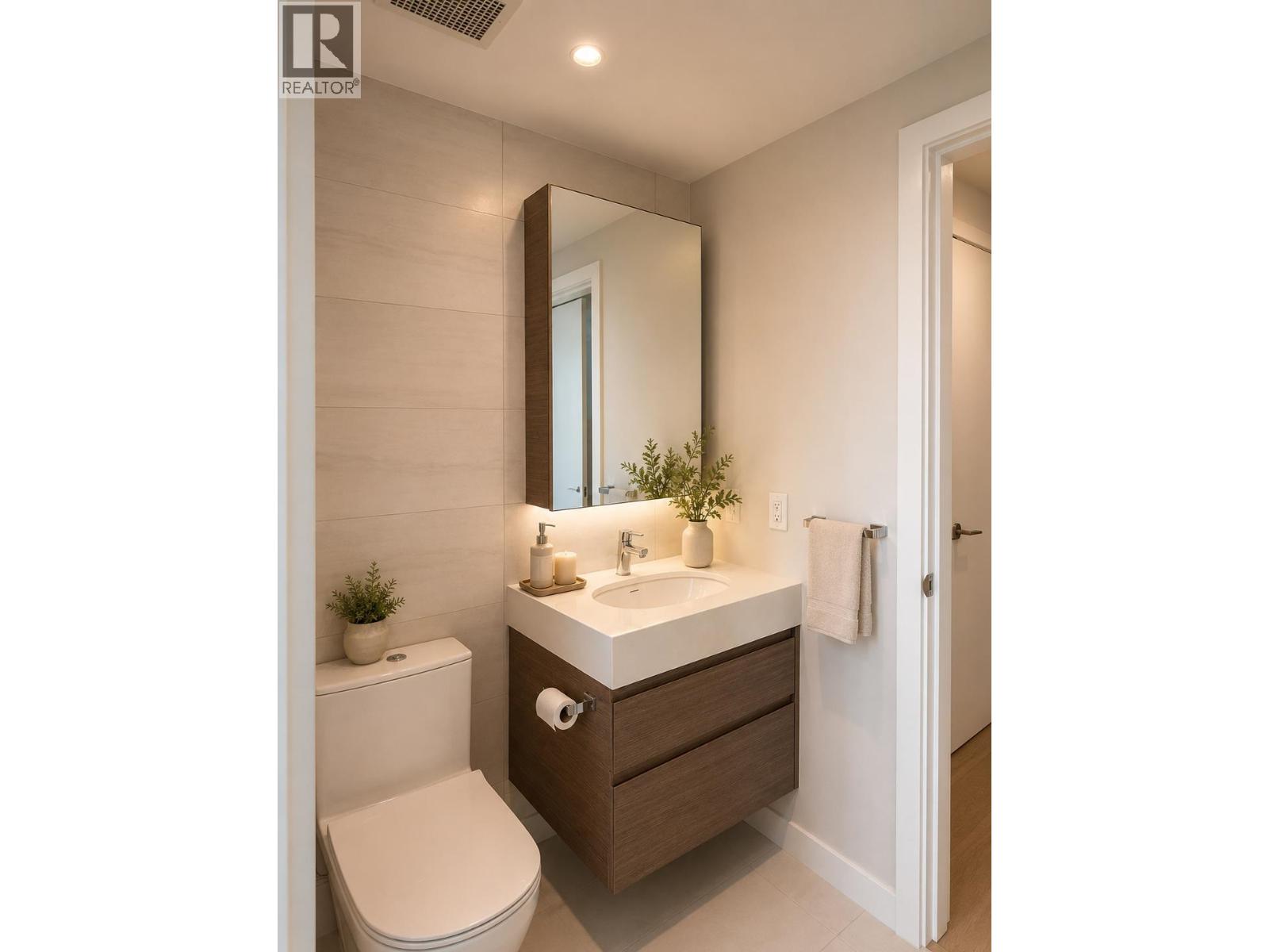2801 6537 Telford Avenue Property Photo 8