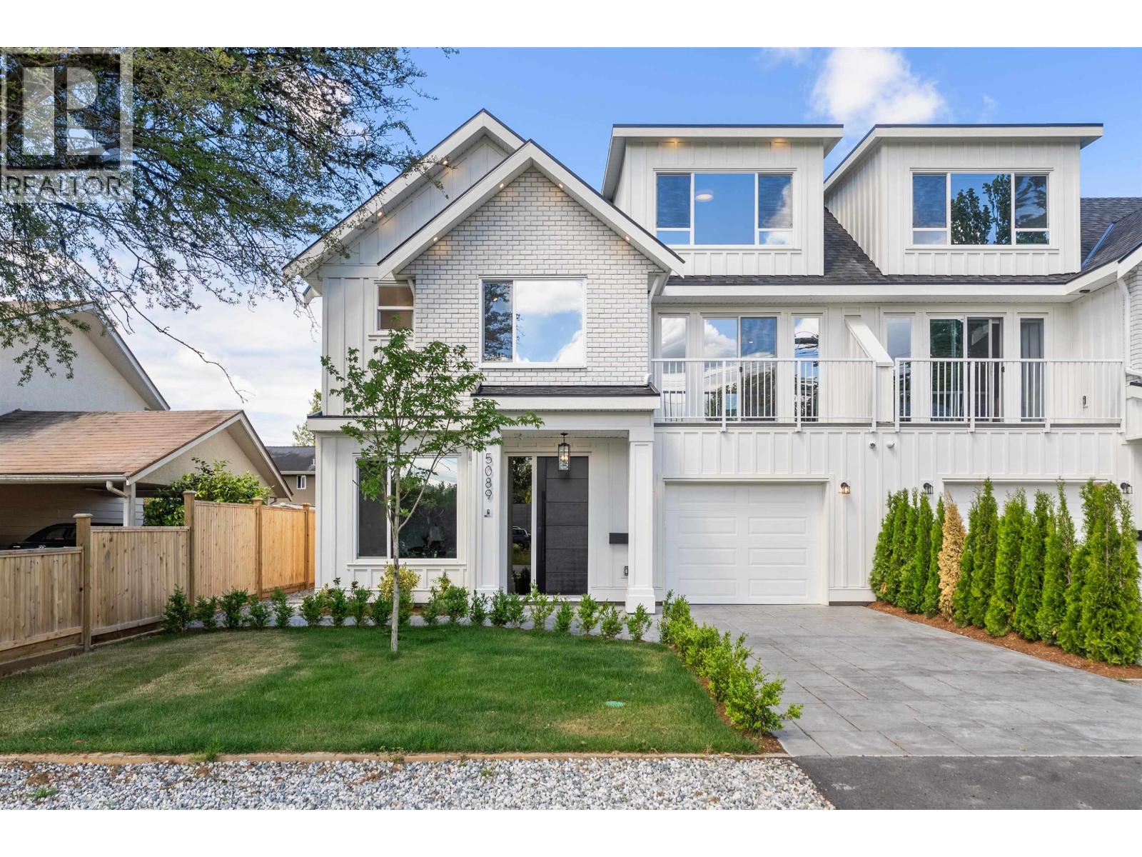 5089 59a Street Property Photo 1