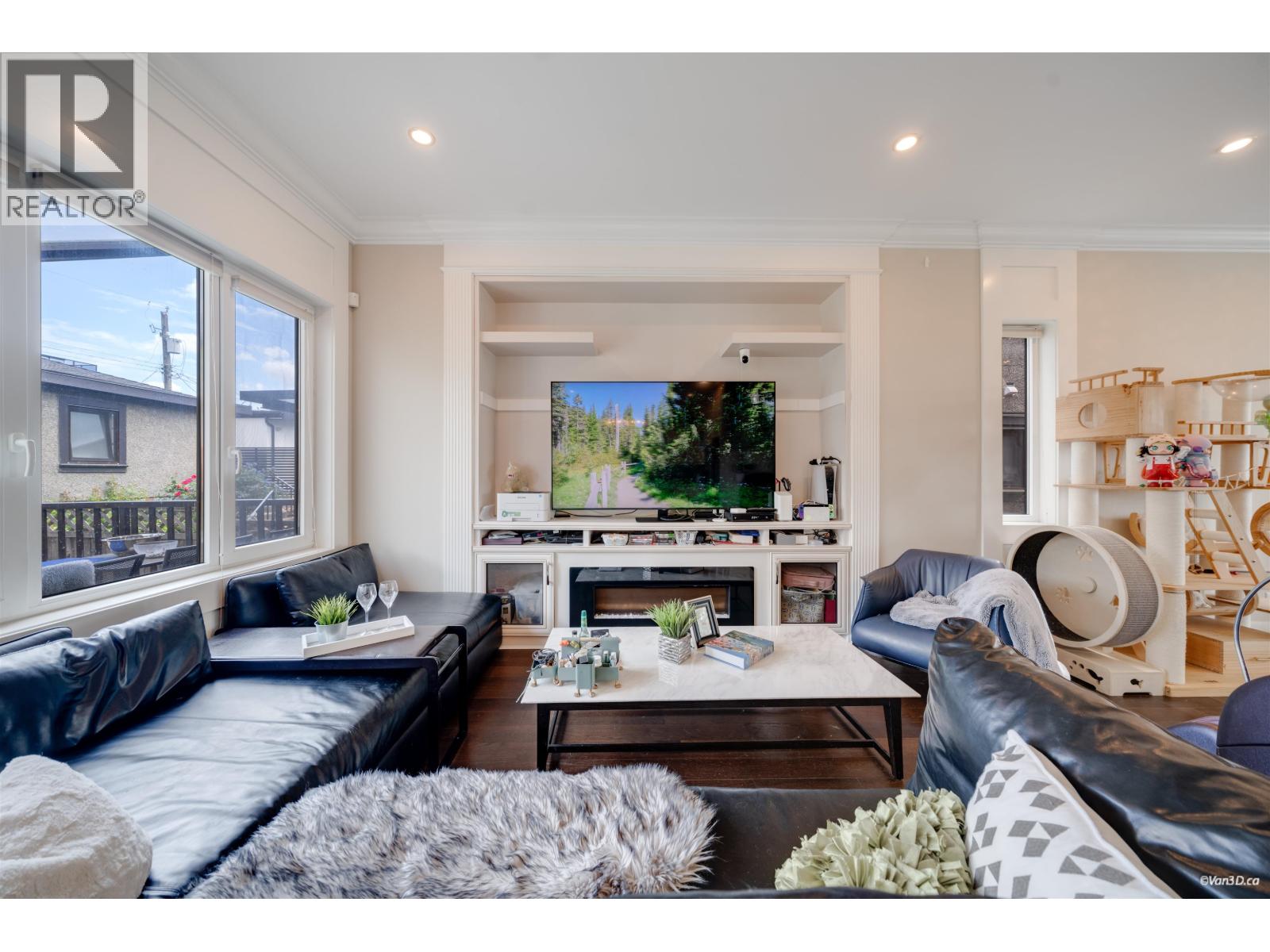 8 Glynde Avenue Property Photo 13
