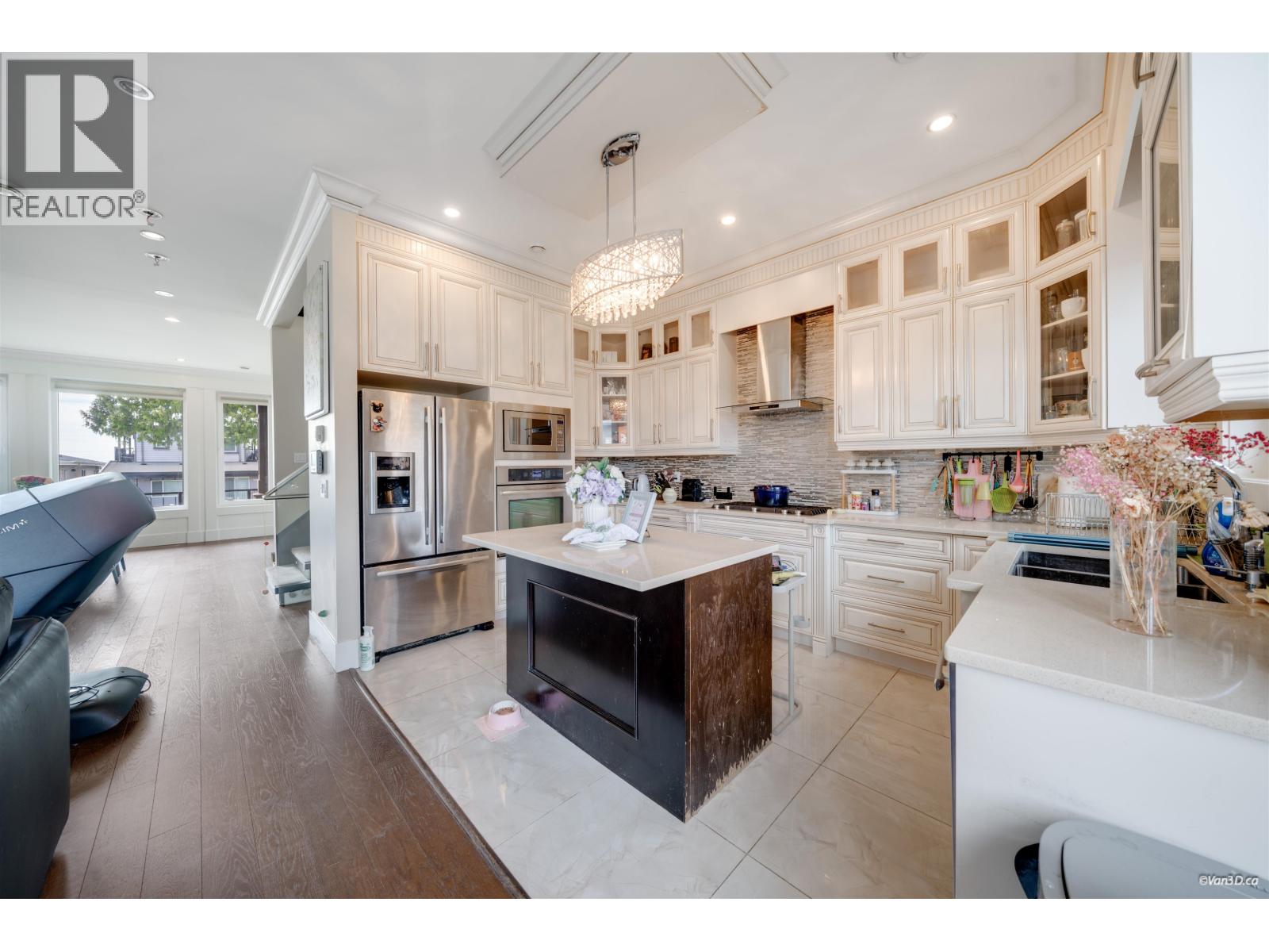 8 Glynde Avenue Property Photo 14