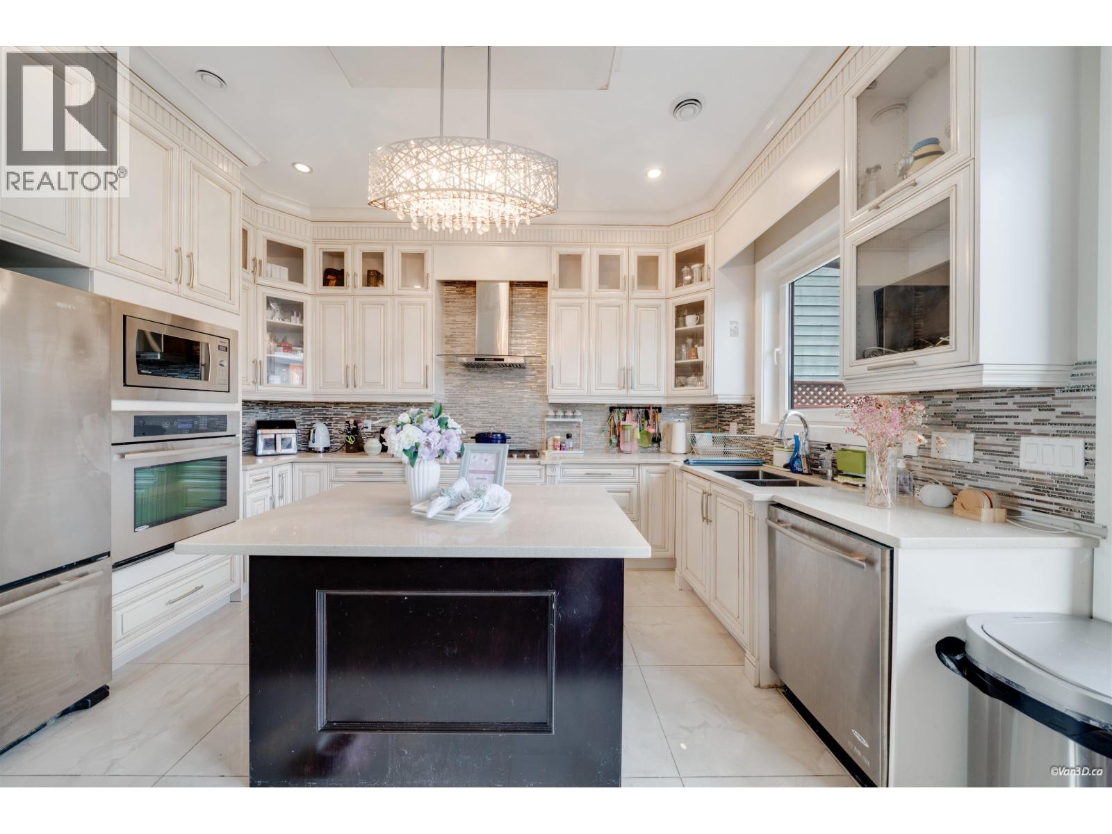 8 Glynde Avenue Property Photo 15