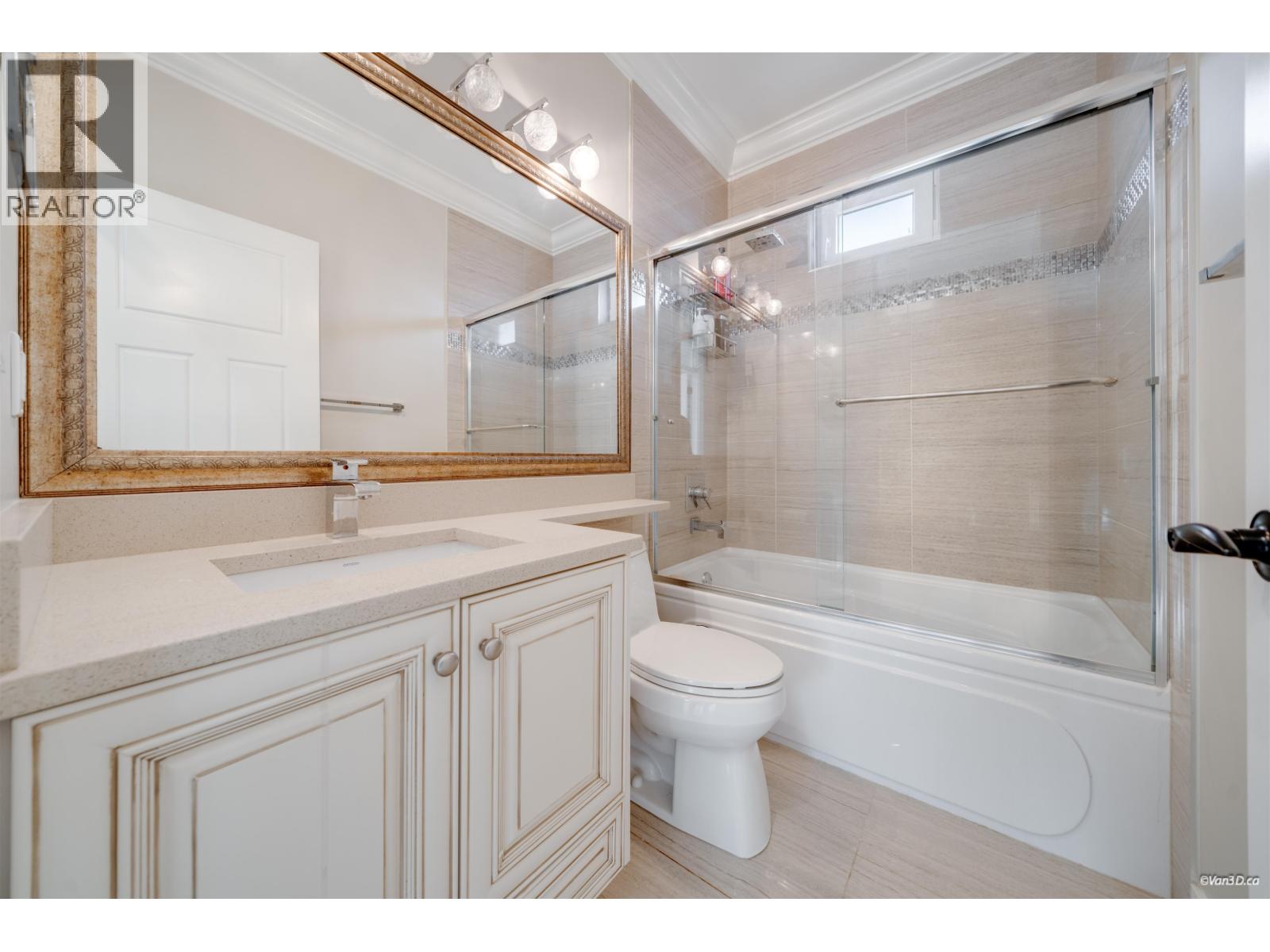 8 Glynde Avenue Property Photo 26