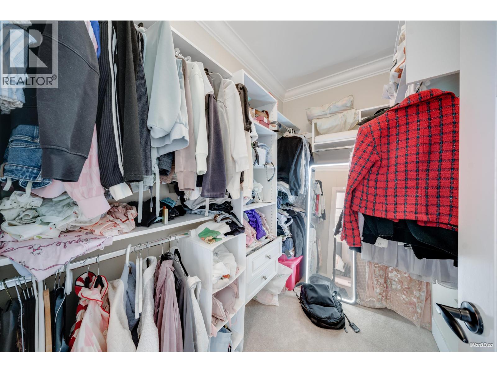 8 Glynde Avenue Property Photo 27