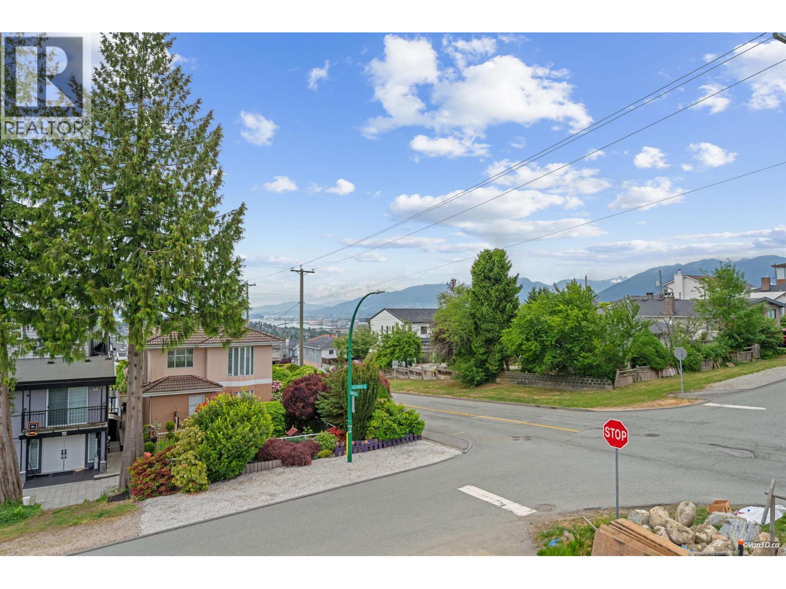 8 Glynde Avenue Property Photo 30