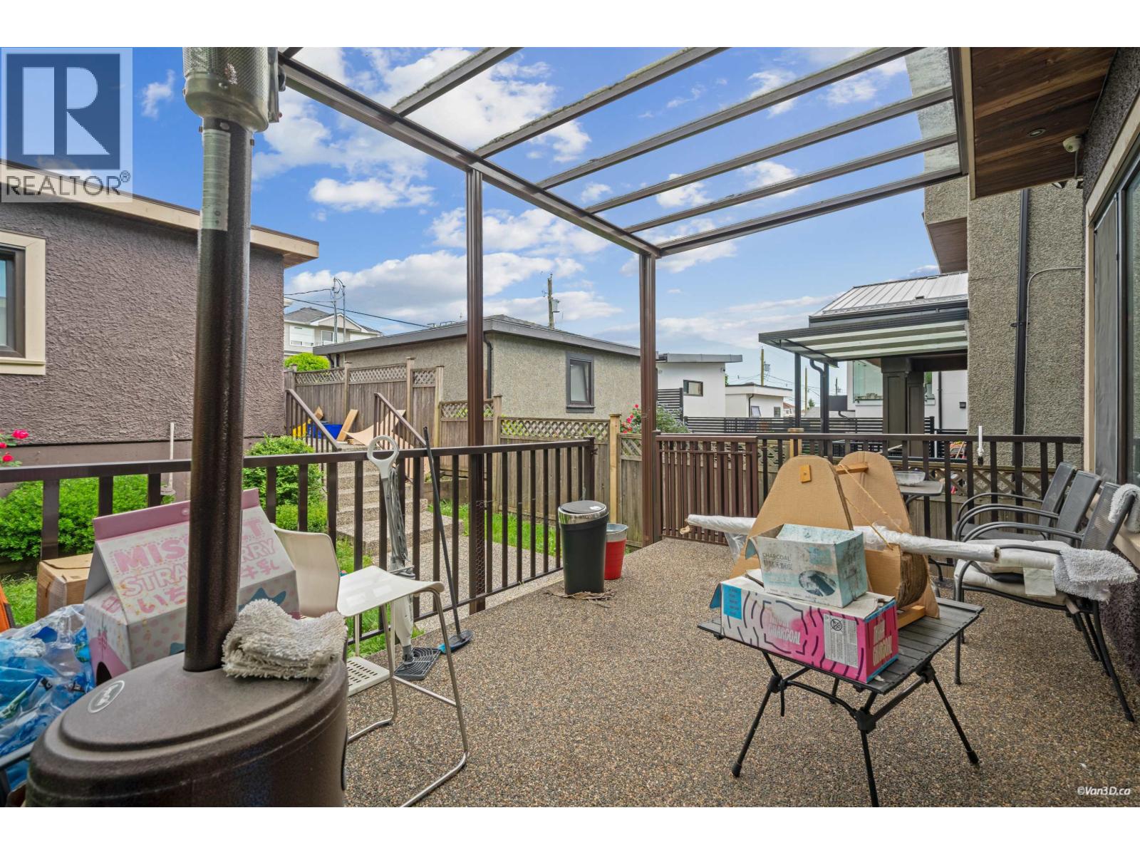 8 Glynde Avenue Property Photo 40