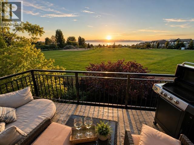 9 4408 Cormorant Way Property Photo 1