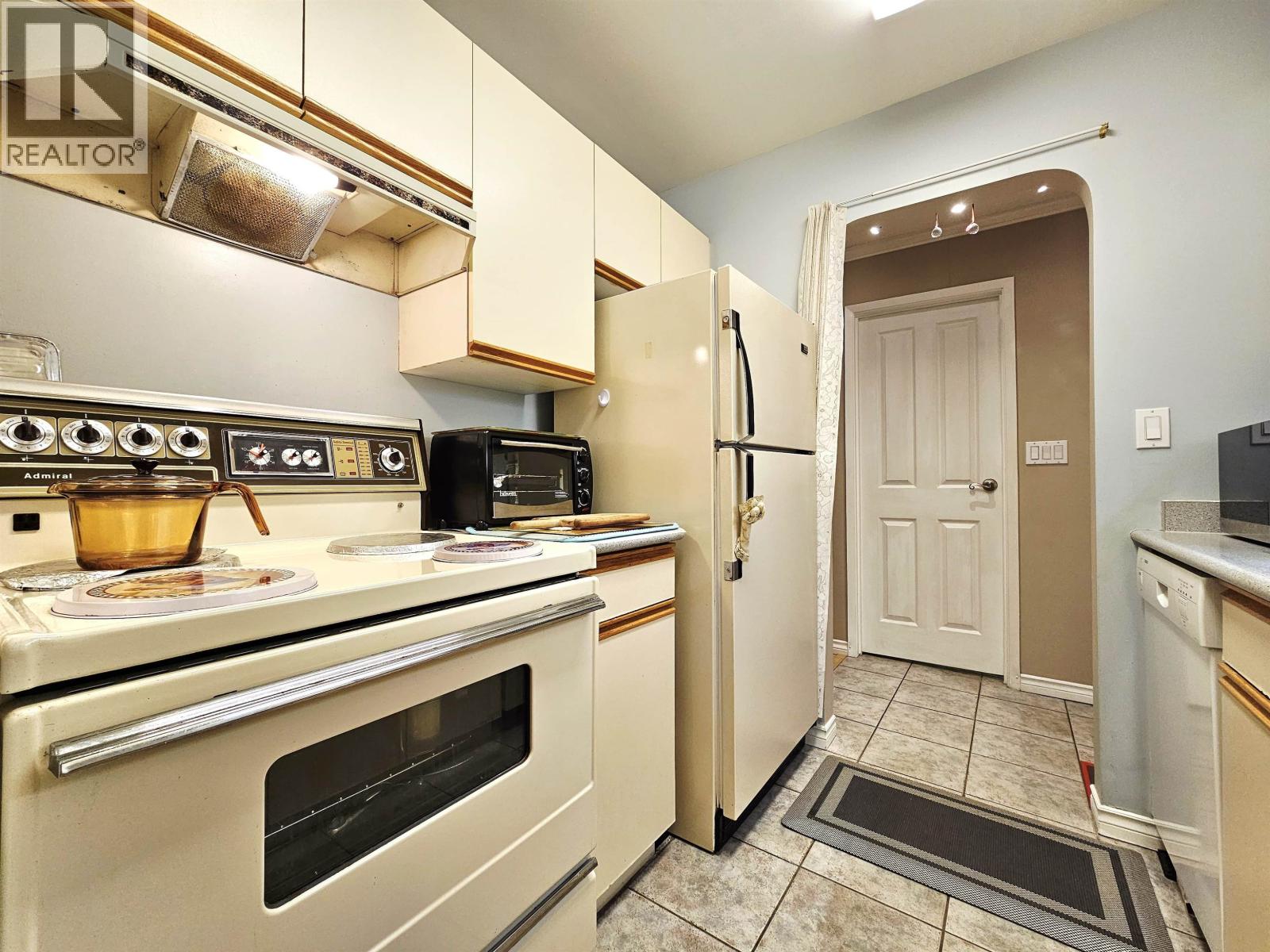 108 8540 Citation Drive Property Photo 10