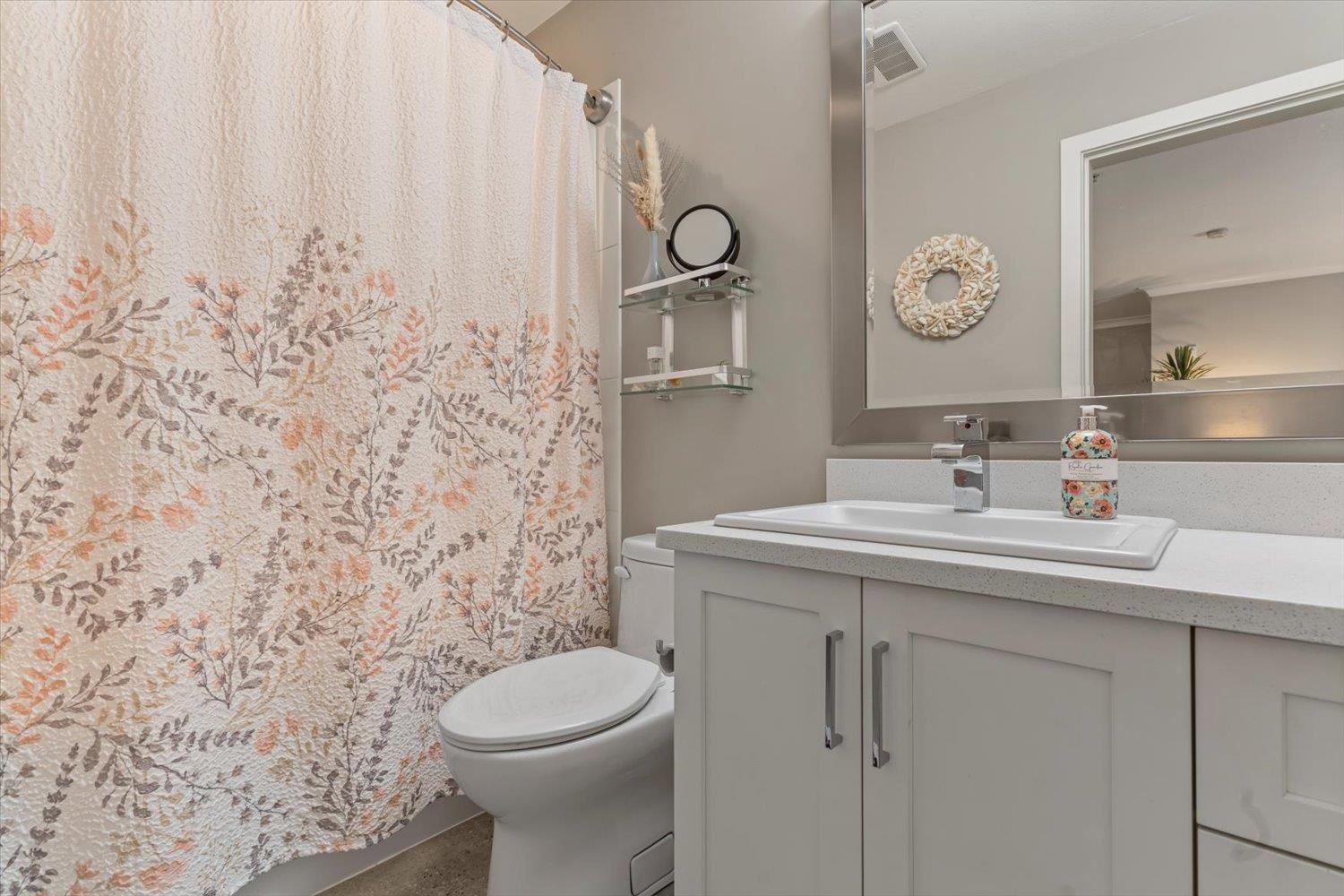 45630 Spadina Avenue #104 Property Photo 26