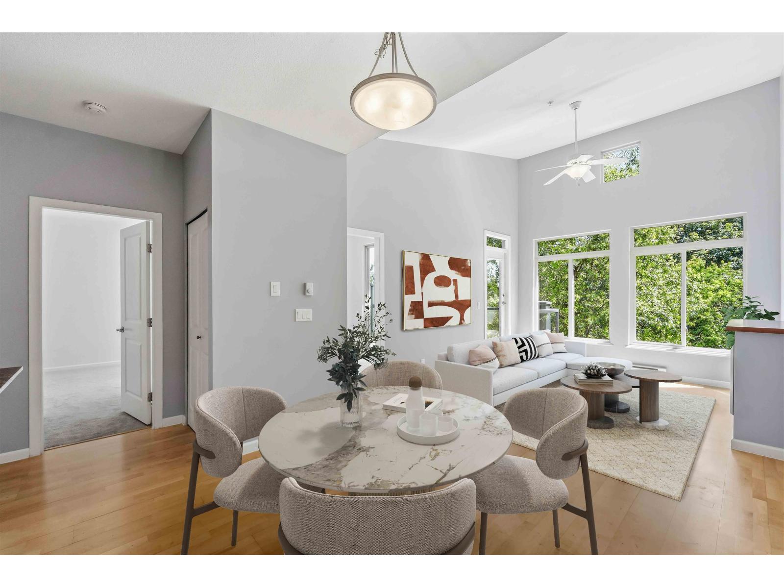 421 15385 101a Avenue Property Photo 2