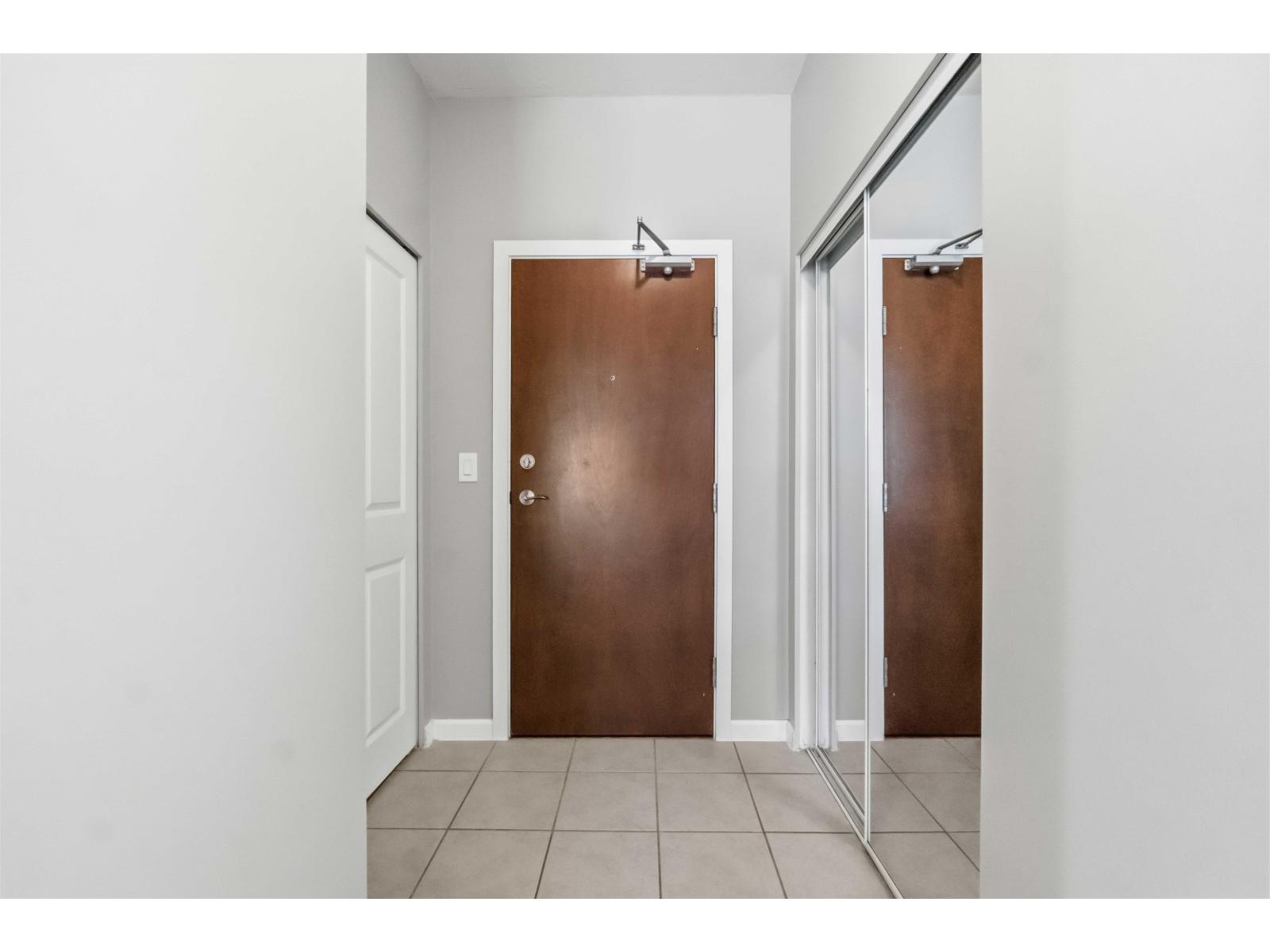 421 15385 101a Avenue Property Photo 6