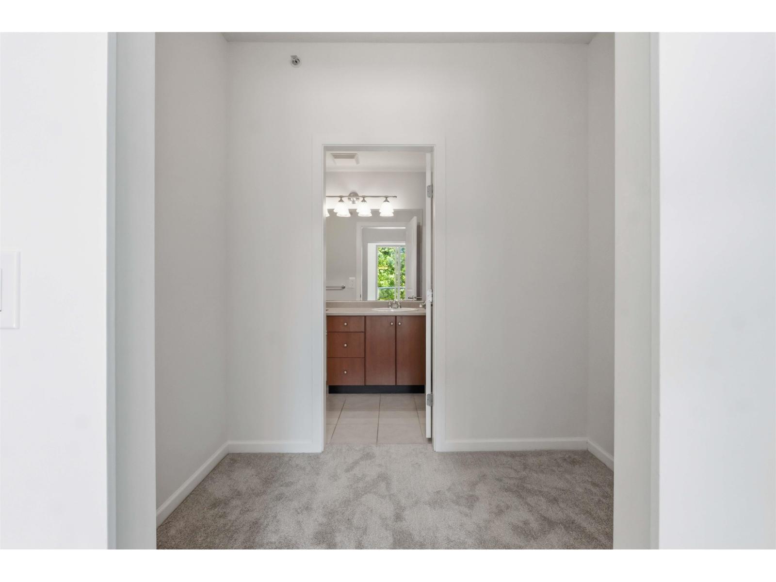 421 15385 101a Avenue Property Photo 24