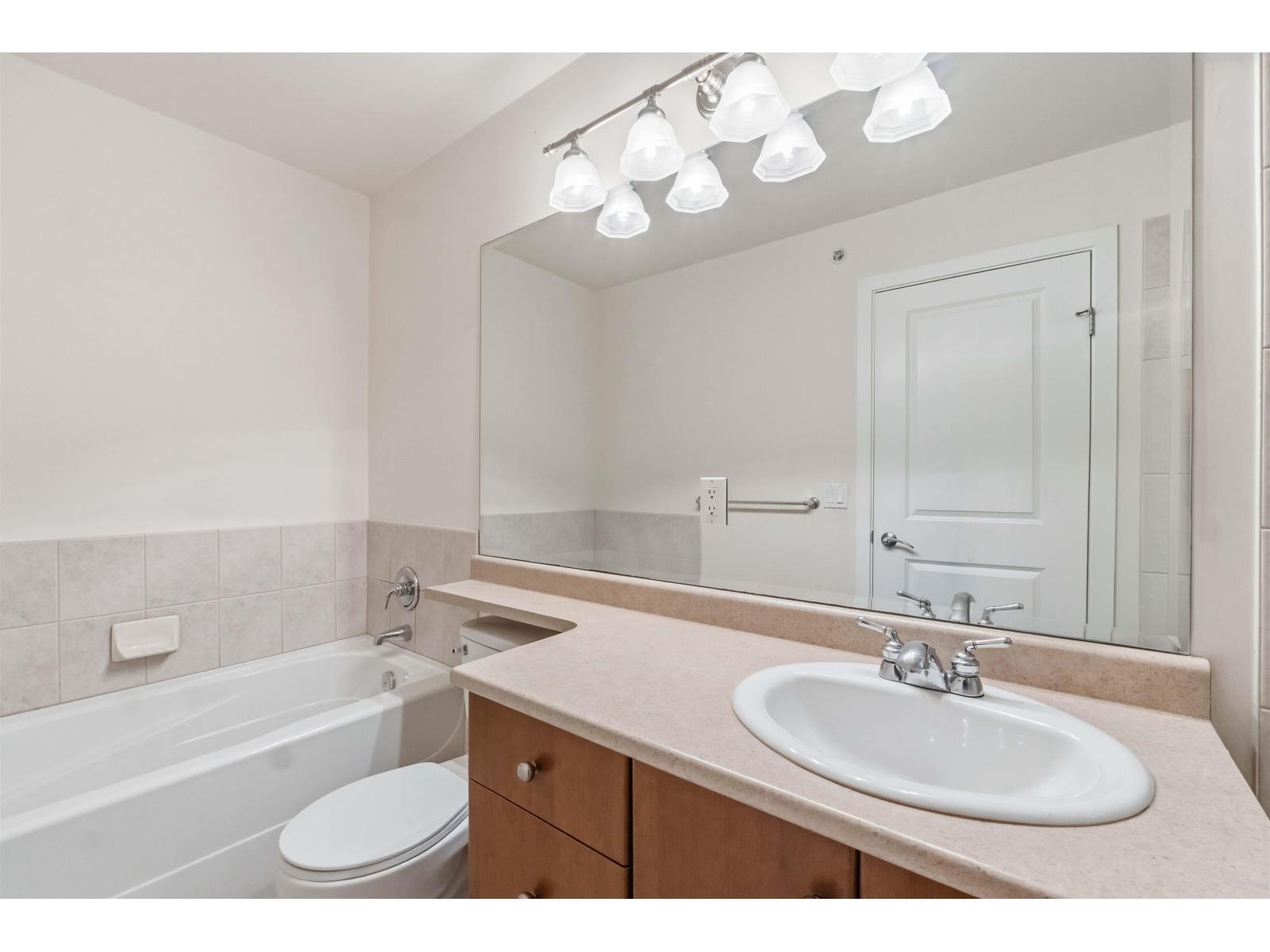 421 15385 101a Avenue Property Photo 26