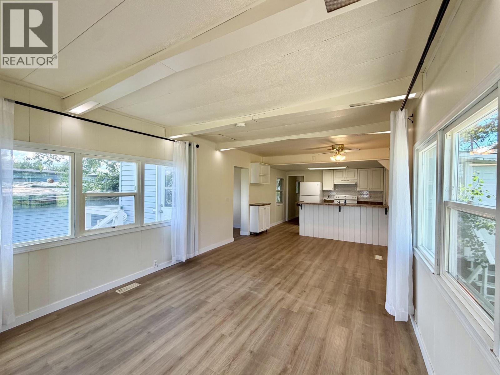 10 5506 Park Drive Property Photo 12