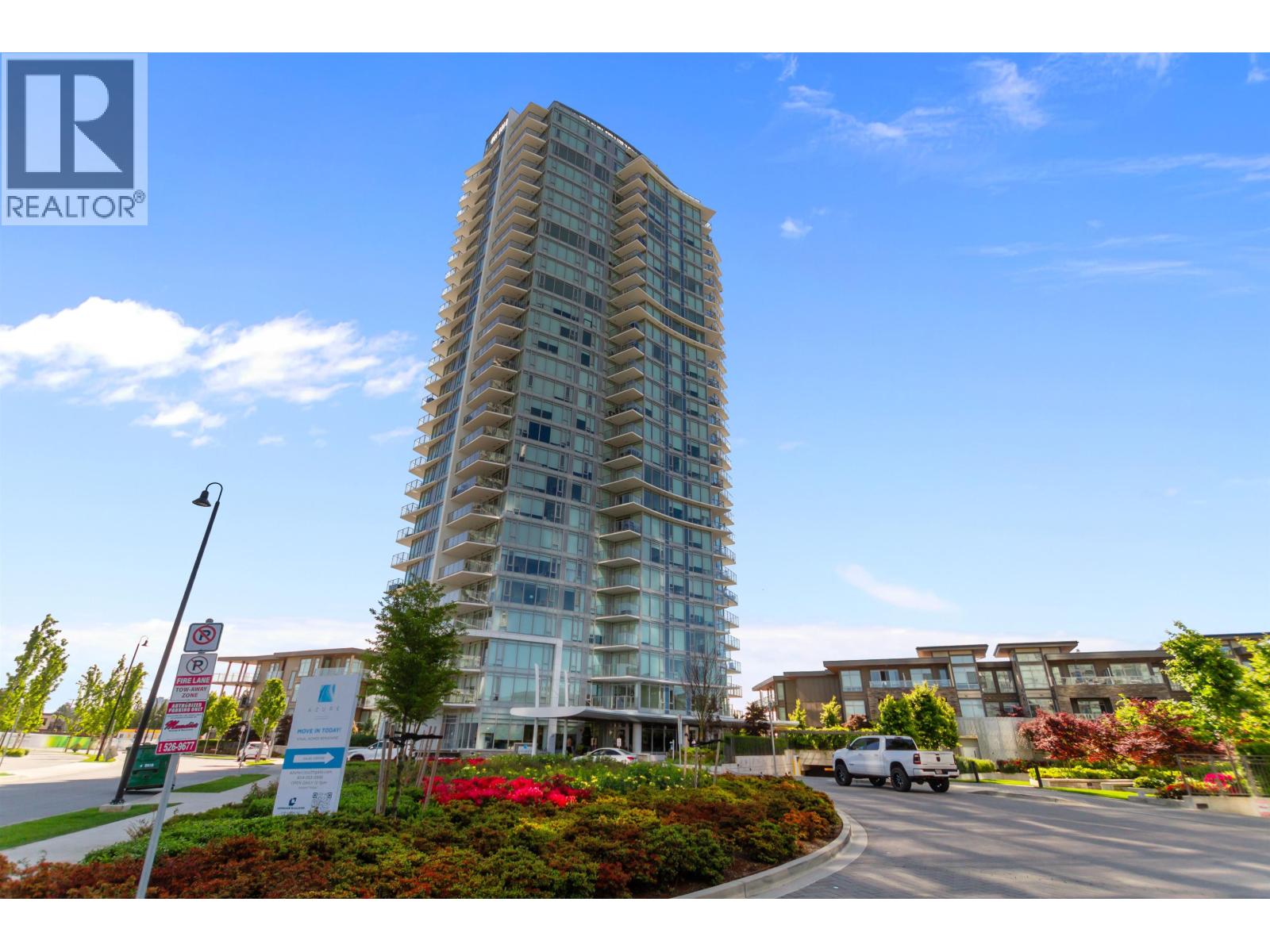 1708 7769 Park Crescent Property Photo 1