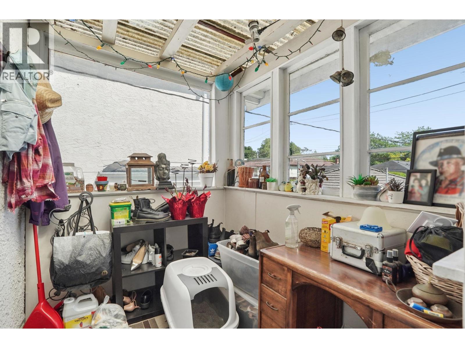 116 E 37th Avenue Property Photo 20