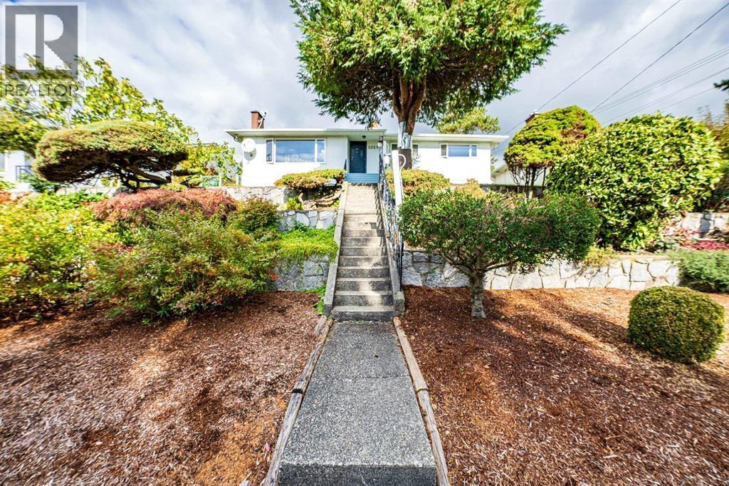 5529 KEITH STREET Property Photo 1