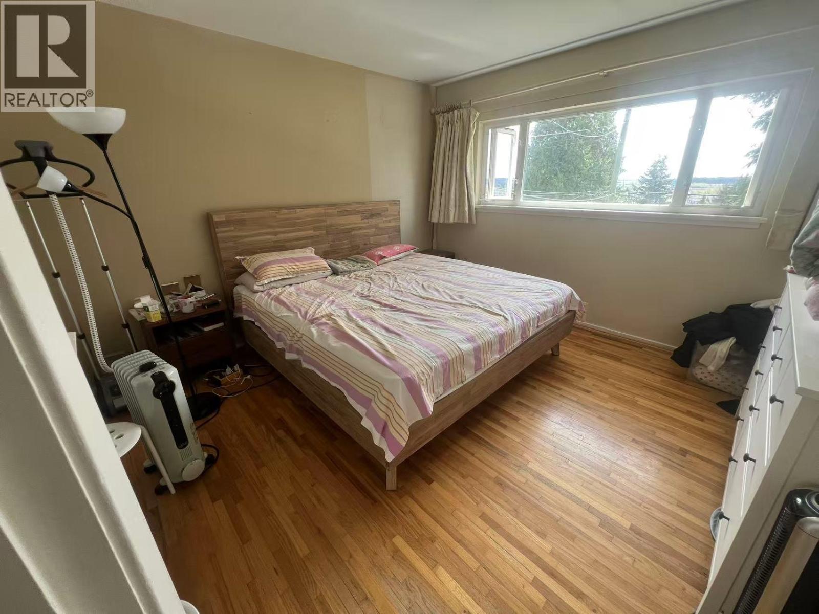 5529 Keith Street Property Photo 6