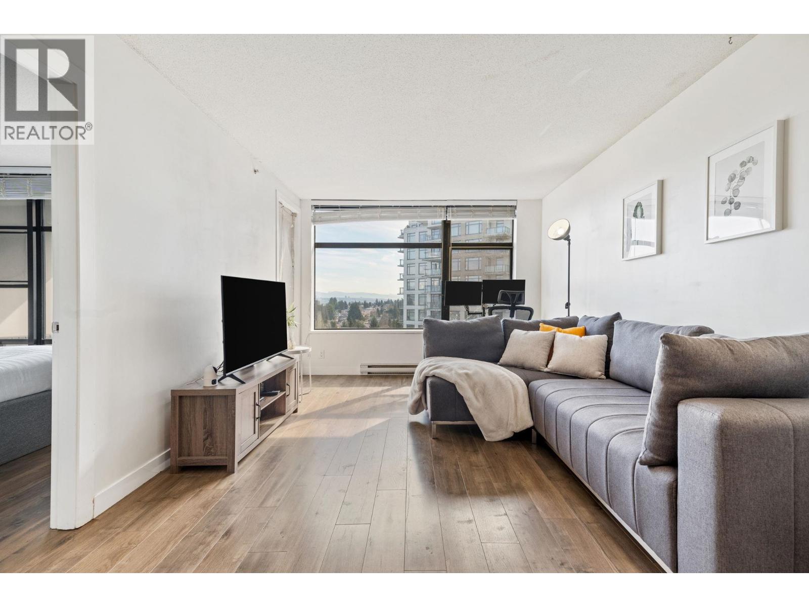1610 5380 Oben Street Property Photo 9