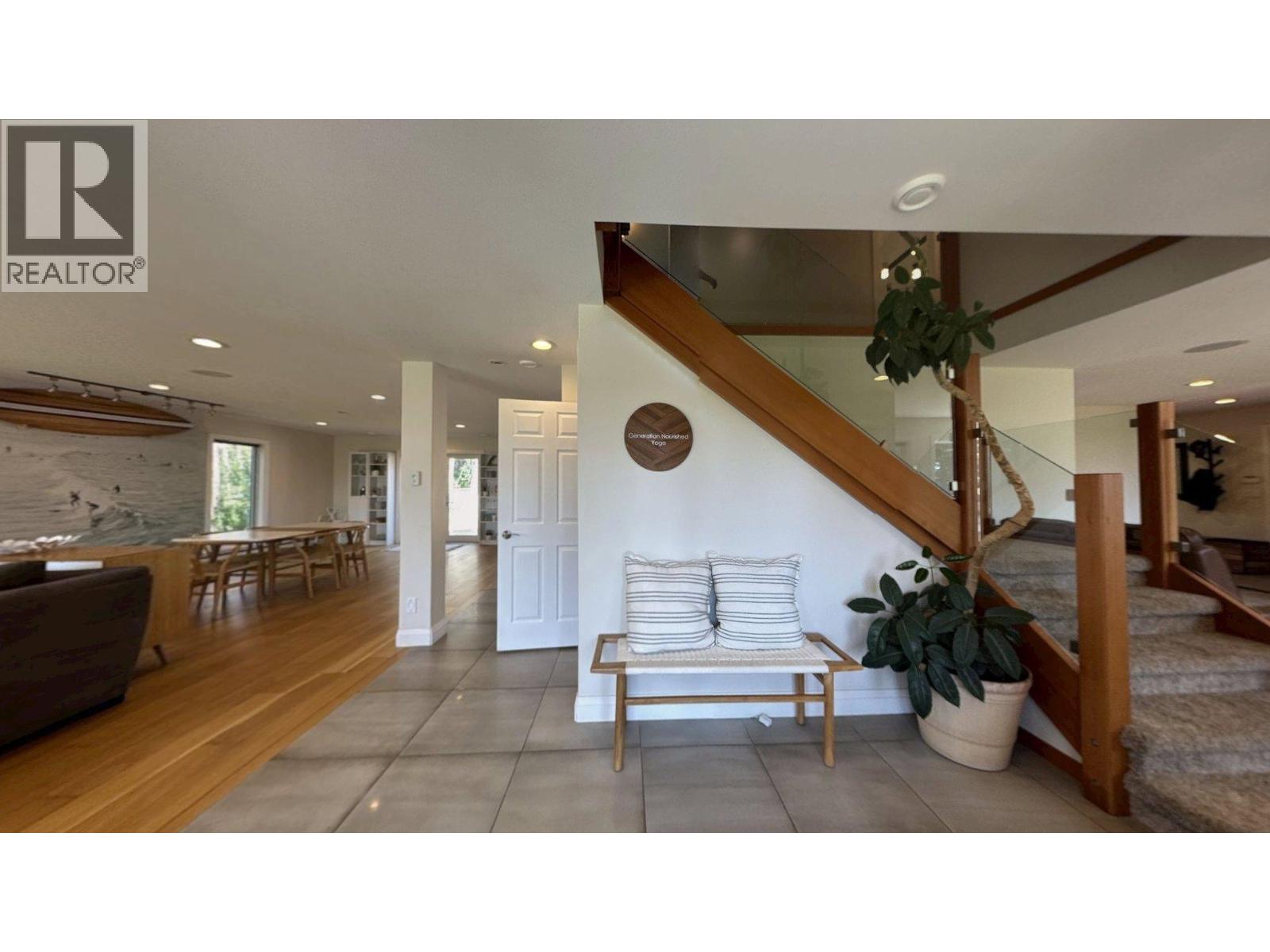 12583 267 Road Property Photo 3