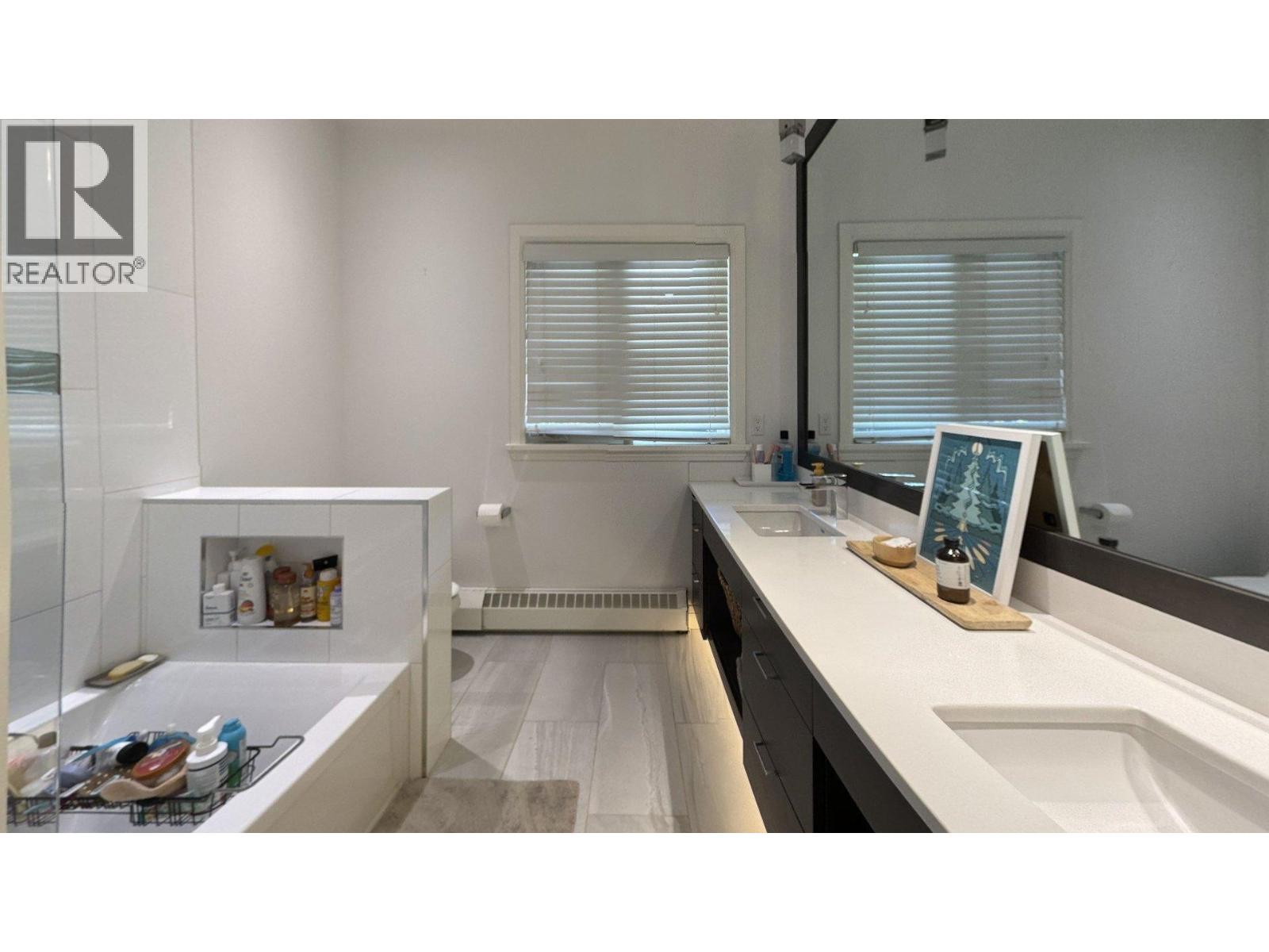 12583 267 Road Property Photo 23
