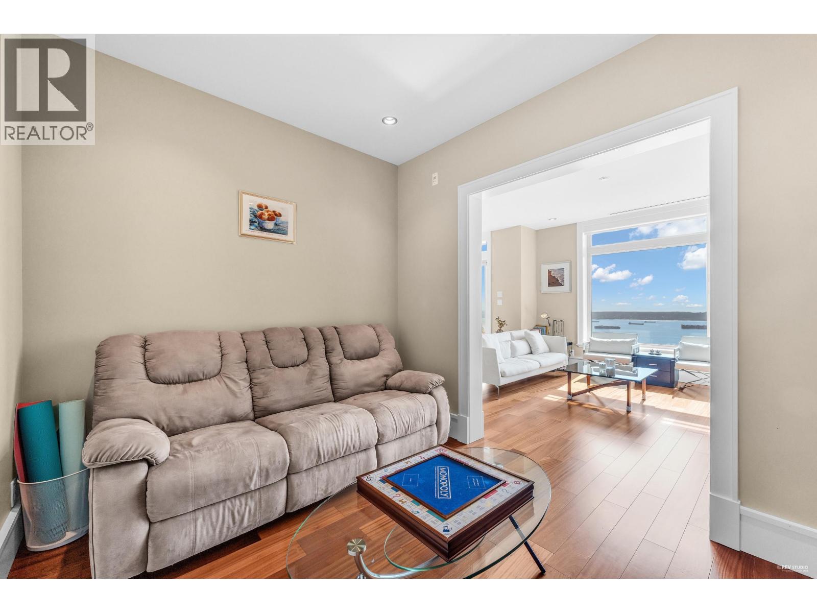 102 2575 Garden Court Property Photo 25