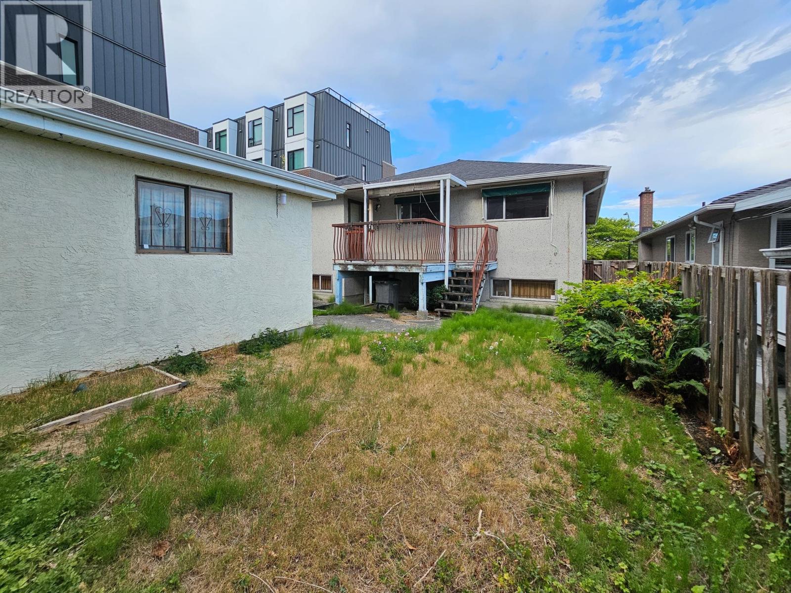 7649 Yukon Street Property Photo 2
