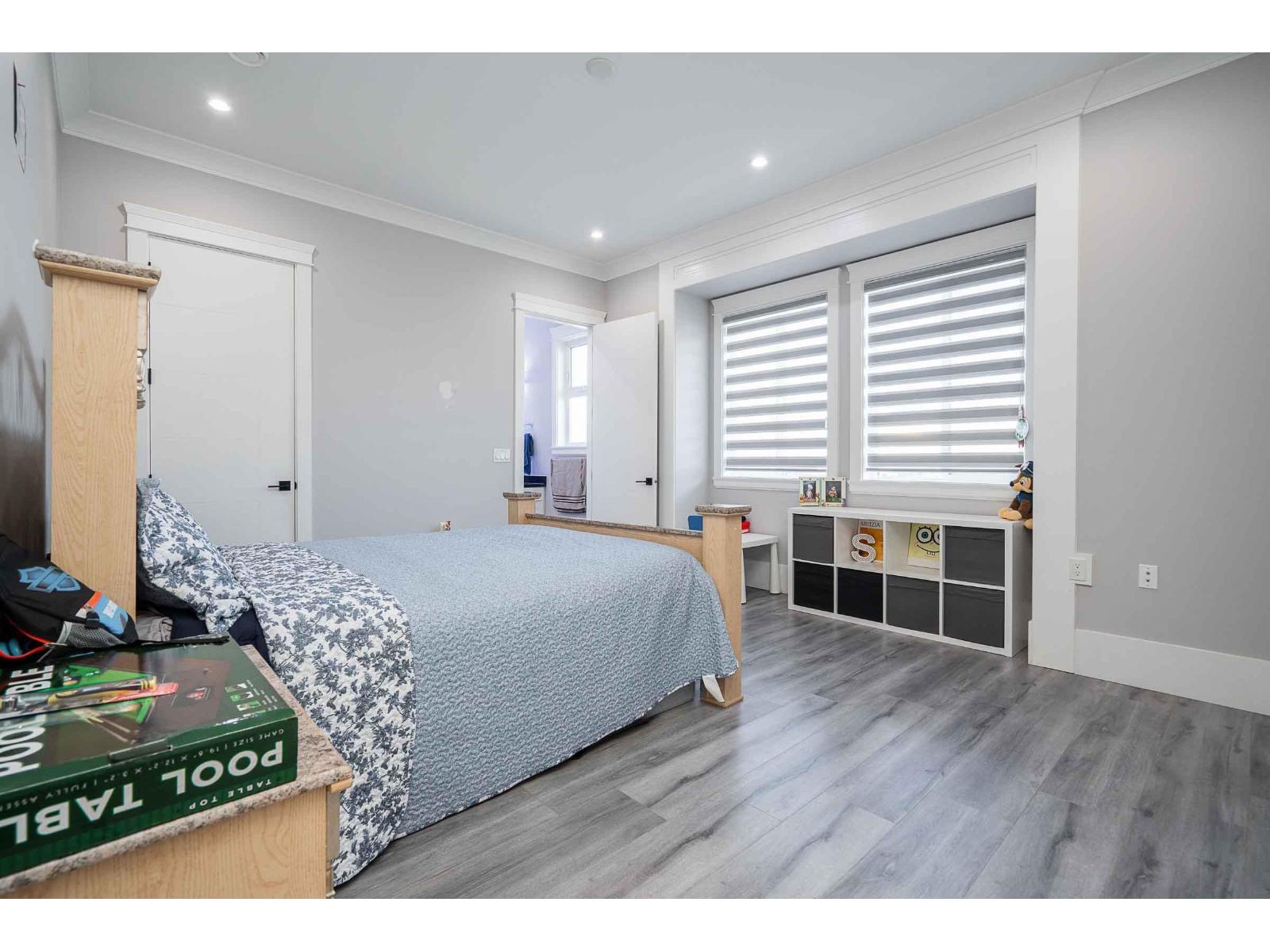 4371 184 Street Property Photo 20