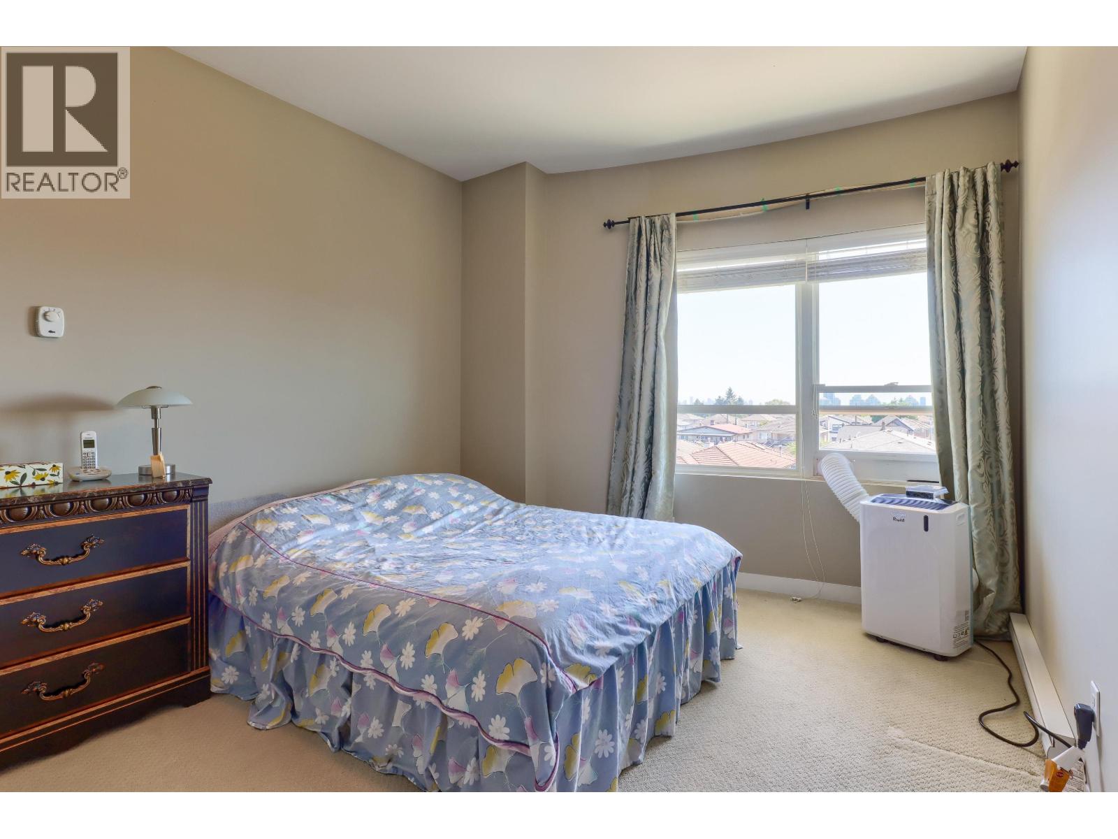 Ph1 7738 Edmonds Street Property Photo 12