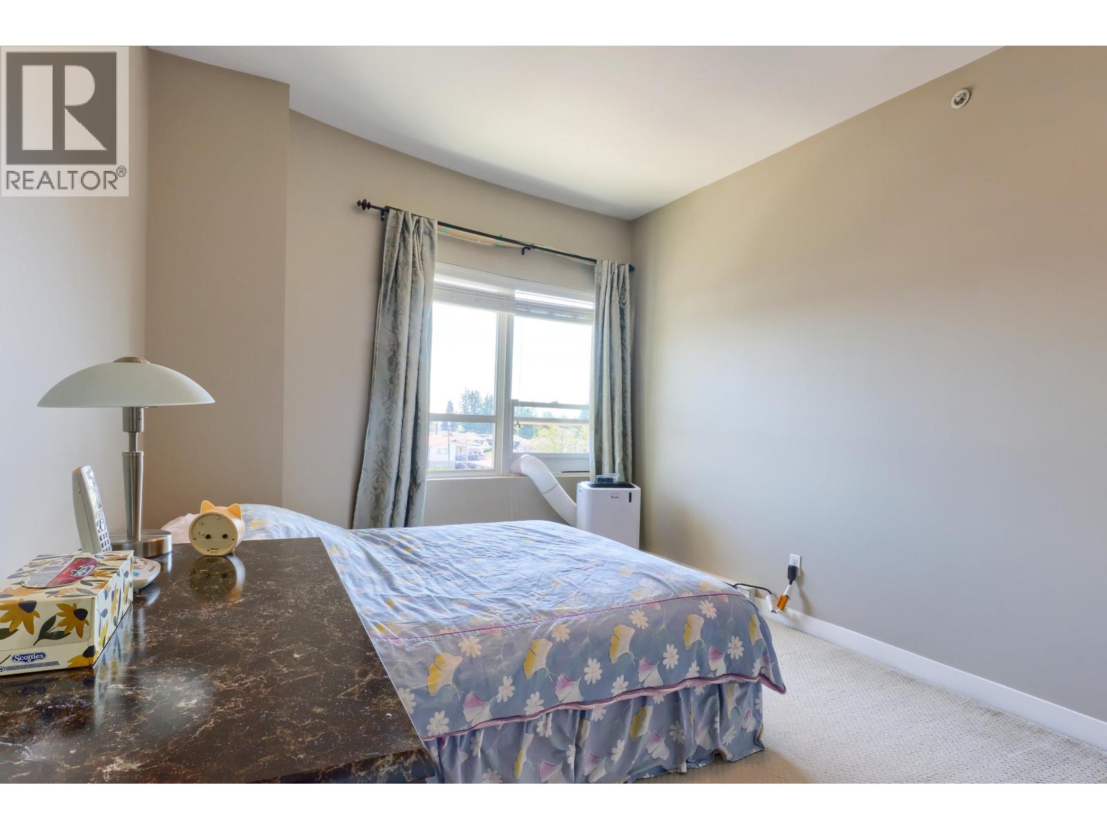 Ph1 7738 Edmonds Street Property Photo 13