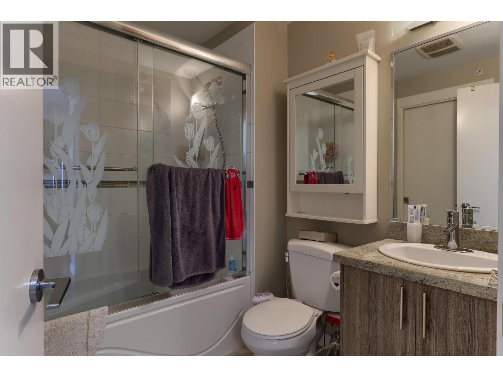 Ph1 7738 Edmonds Street Property Photo 14