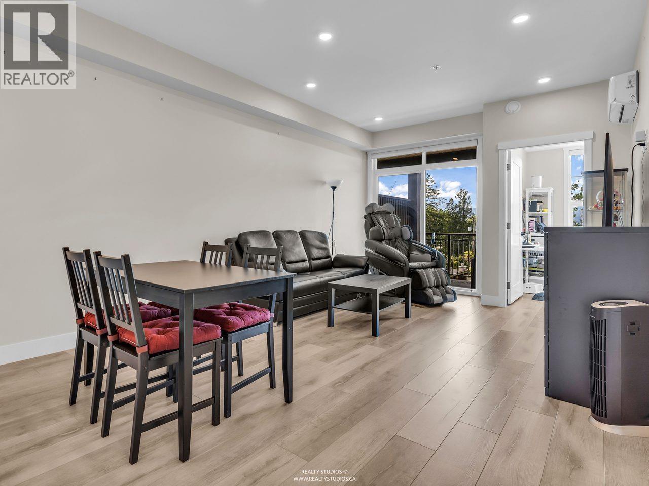 308 22638 119 Avenue Property Photo 11
