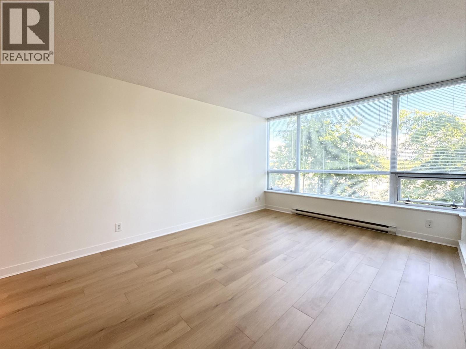 602 7575 Alderbridge Way Property Photo 2