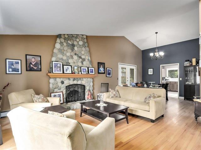 7361 149a Street Property Photo 4