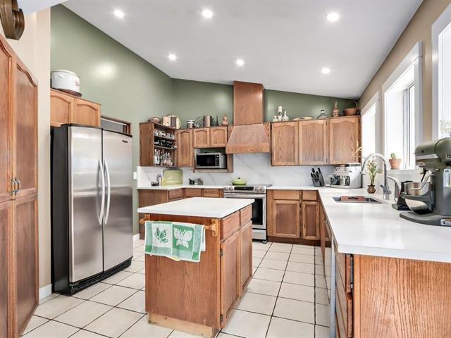 7361 149a Street Property Photo 11