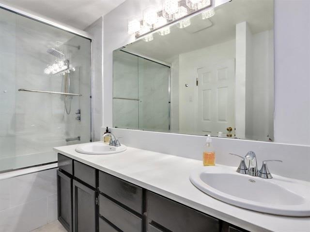 7361 149a Street Property Photo 17
