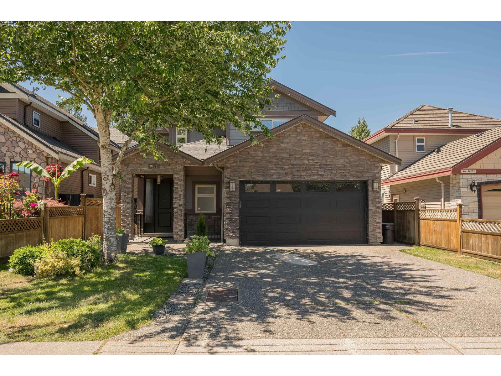 9403 118 Street Property Photo 2