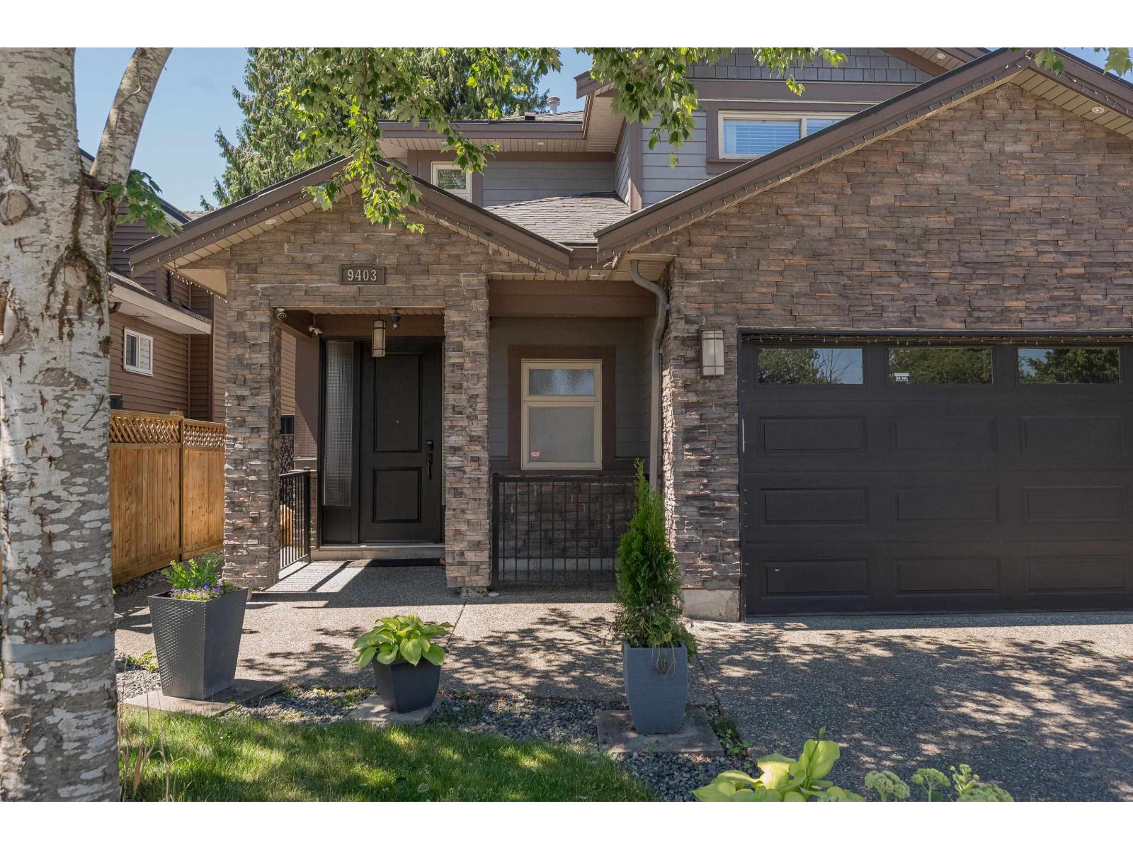 9403 118 Street Property Photo 8