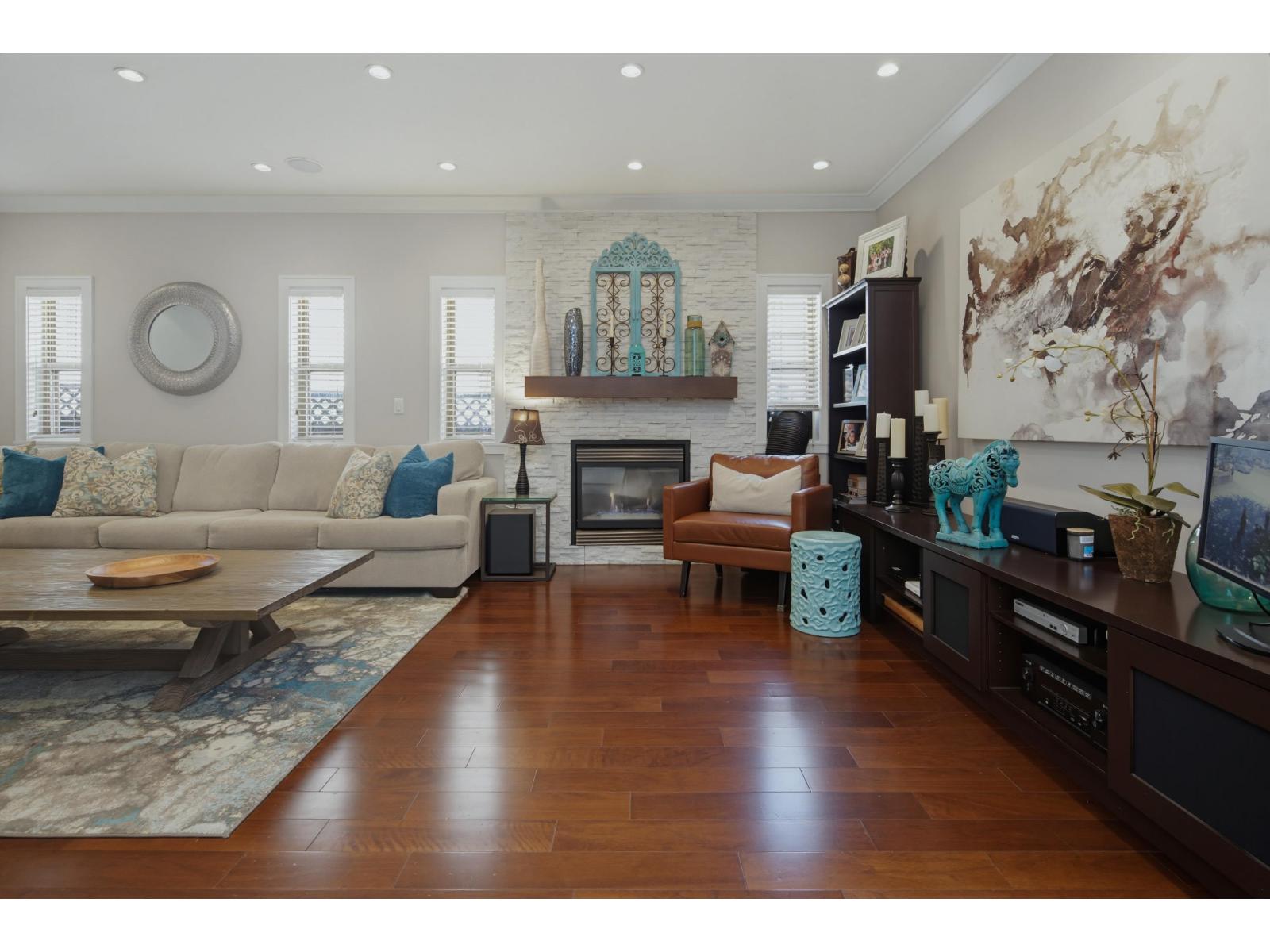 9403 118 Street Property Photo 13