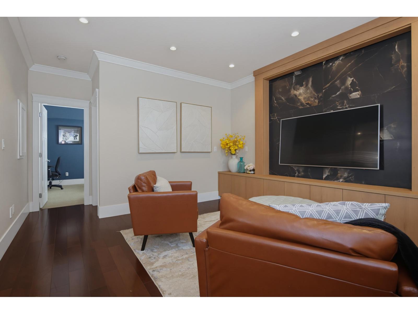 9403 118 Street Property Photo 22