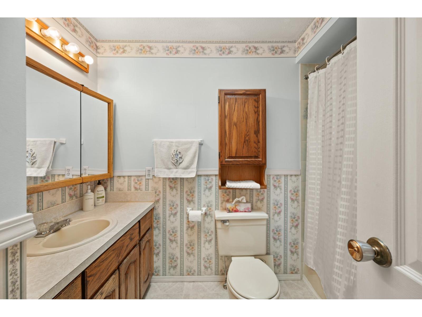 9507 204b Street Property Photo 20
