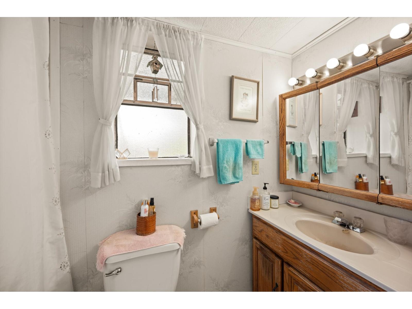 9507 204b Street Property Photo 25