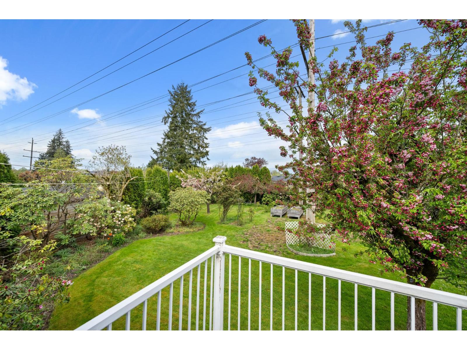 9507 204b Street Property Photo 28