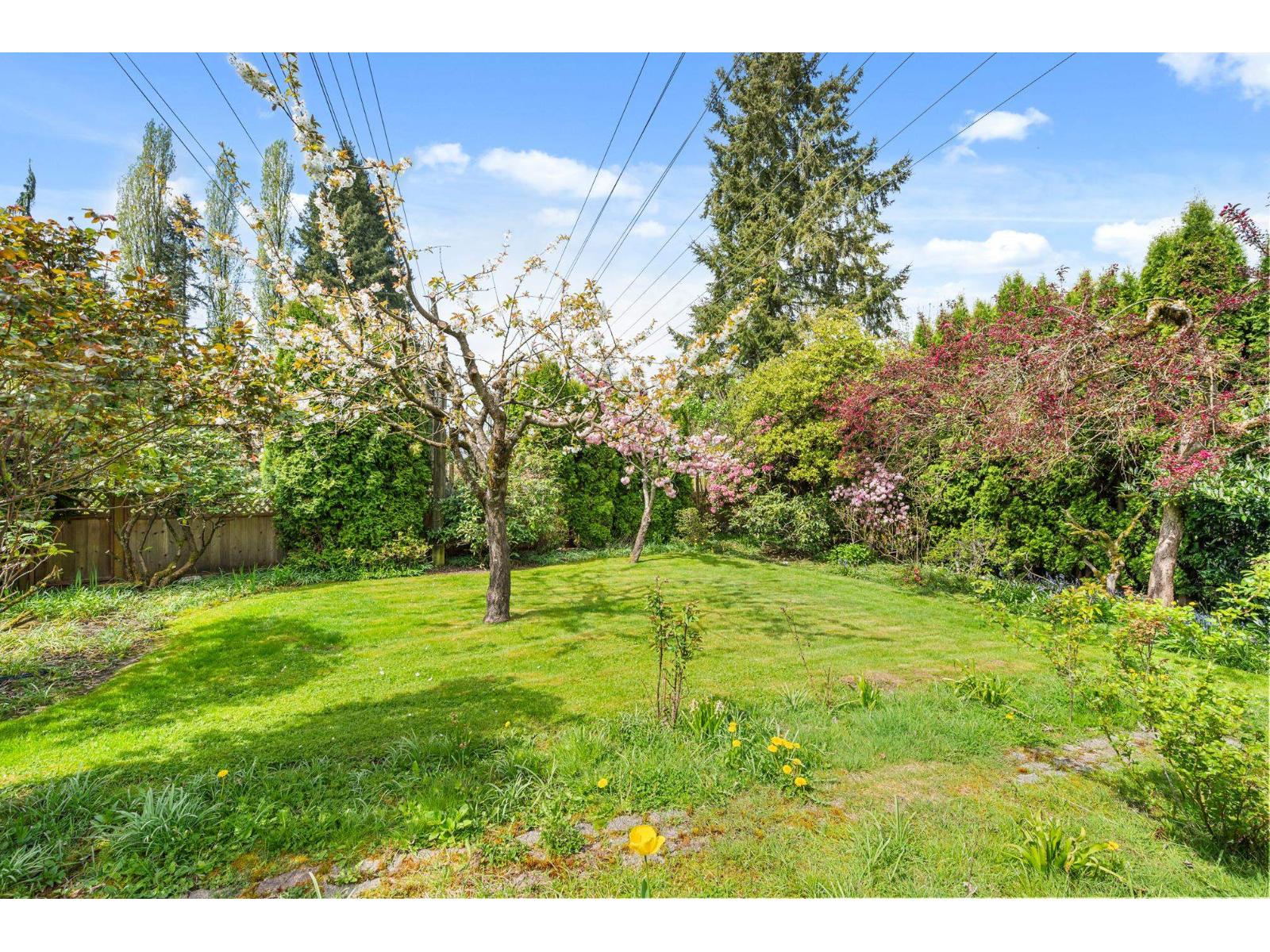 9507 204b Street Property Photo 31