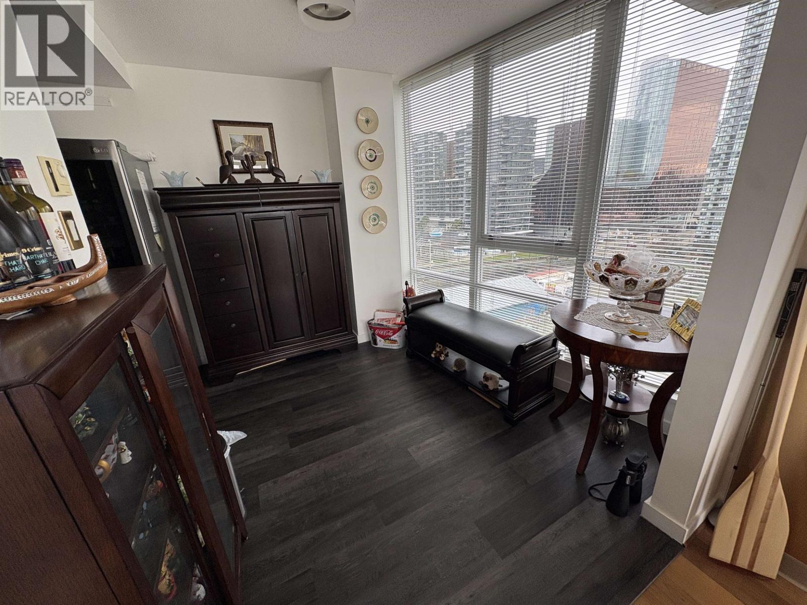 1106 980 Cooperage Way Property Photo 11