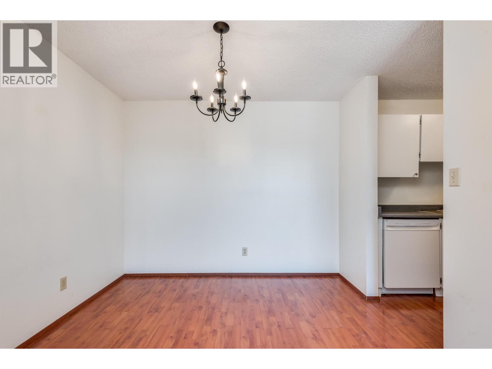 1105 9595 Erickson Drive Property Photo 4