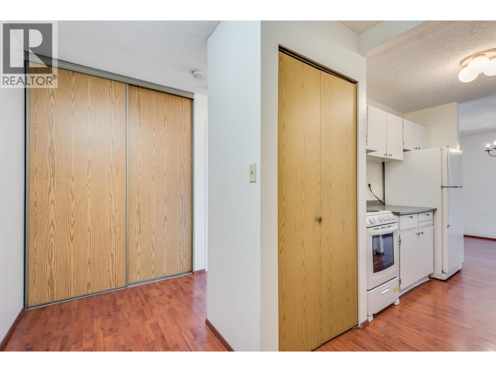 1105 9595 Erickson Drive Property Photo 14